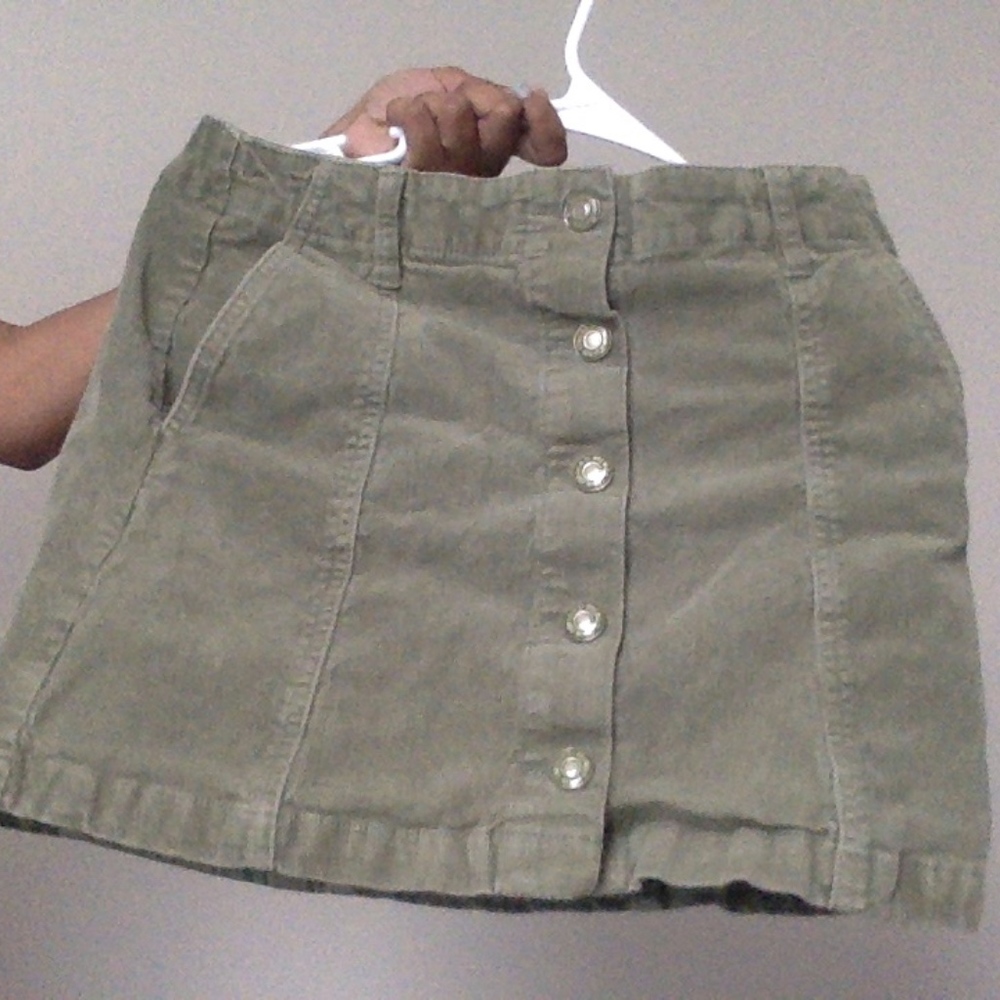 GREEN HIGH WAISTED SKIRT